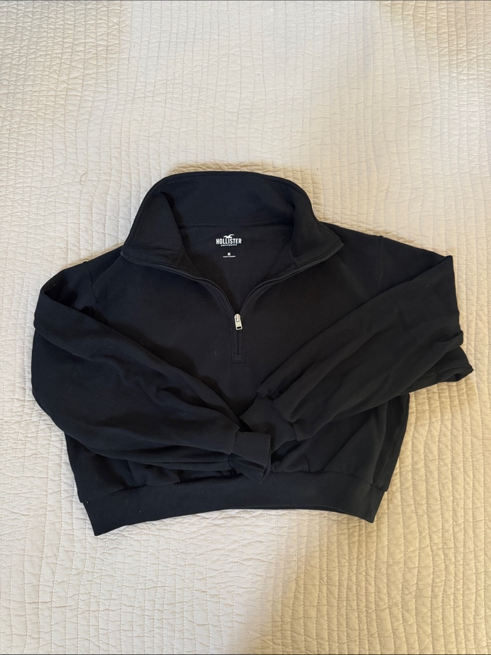Hollister Men’s Black Half-Zip Pullover Sweatshirt